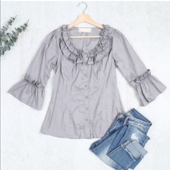 Handmade  Ruffled  Blouse - Picture 2 of 15